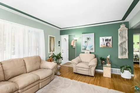 4604 Glenwood Street Duluth MN 55804