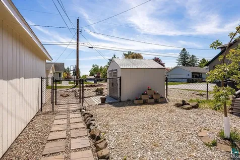 4604 Glenwood Street Duluth MN 55804