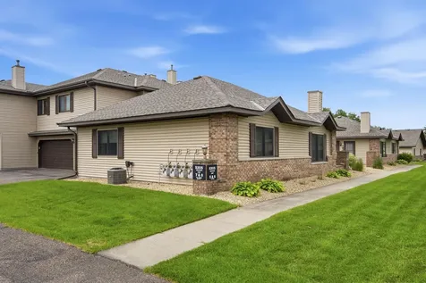 5305 Orleans Lane N Plymouth MN 55442