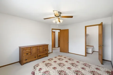5305 Orleans Lane N Plymouth MN 55442