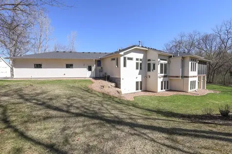 9401 Elm Court Prior Lake MN 55372