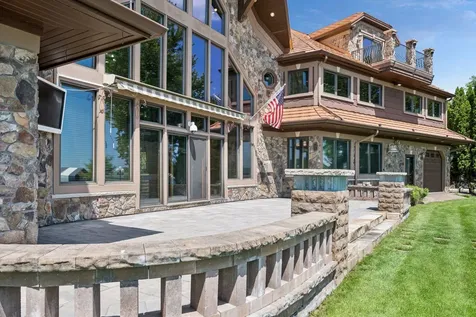 4100 Enchanted Lane Mound MN 55364