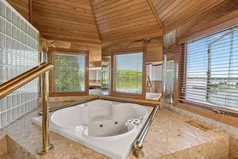 4100 Enchanted Lane Mound MN 55364