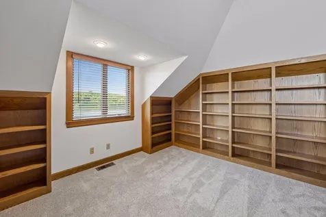 4100 Enchanted Lane Mound MN 55364