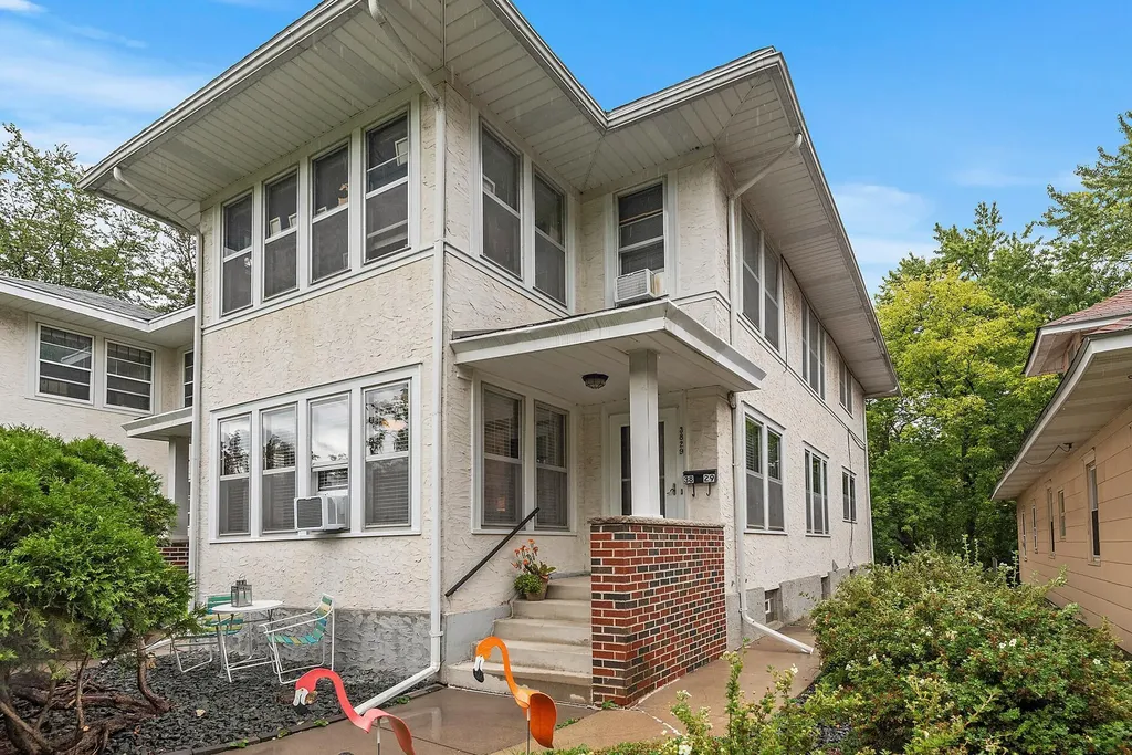 3827 Blaisdell Avenue Minneapolis MN 55409