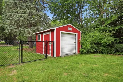 2103 3rd Avenue SW Austin MN 55912