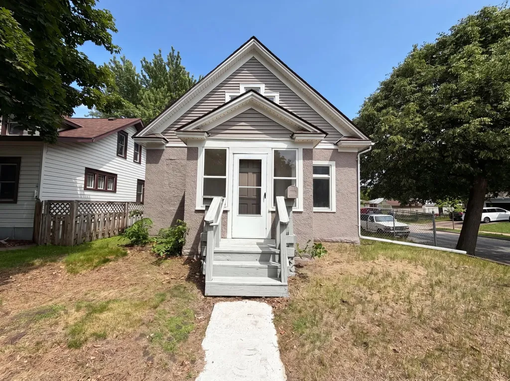 5200 Camden Avenue N Minneapolis MN 55430
