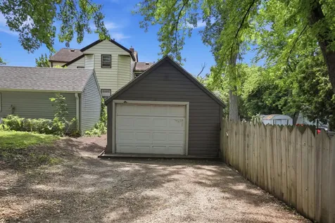 1216 5th Street SE Rochester MN 55904