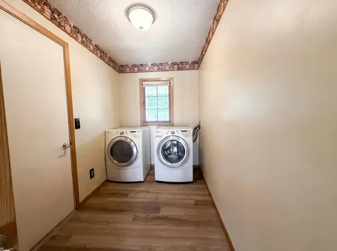 9394 71st Bay S Cottage Grove MN 55016