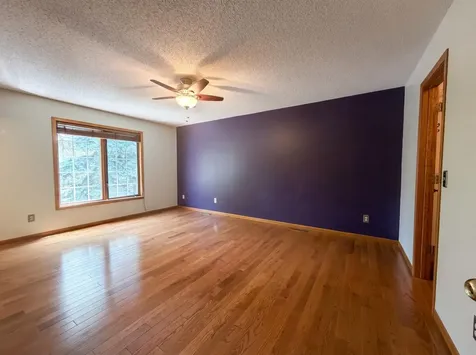 9394 71st Bay S Cottage Grove MN 55016