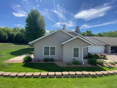 1503 Highview Trail Albert Lea MN 56007