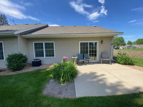 1503 Highview Trail Albert Lea MN 56007