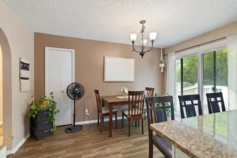 121 Chaparral Drive Apple Valley MN 55124