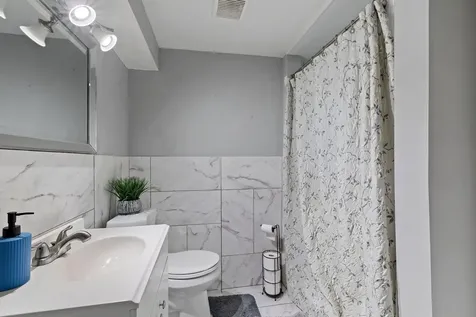 121 Chaparral Drive Apple Valley MN 55124