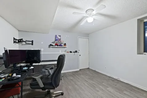 121 Chaparral Drive Apple Valley MN 55124