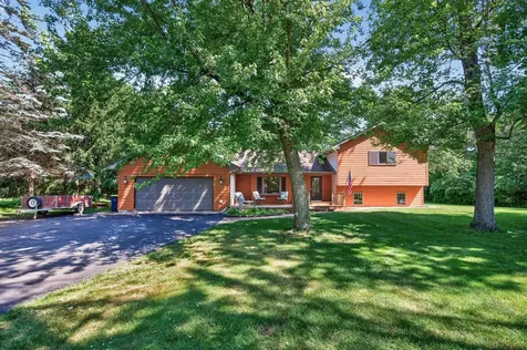 8234 257th Street Chisago City MN 55013