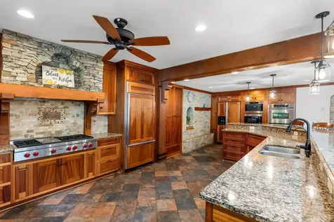 365 Pleasant View Road Chanhassen MN 55317