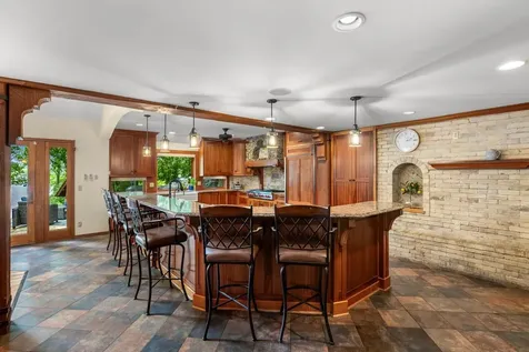 365 Pleasant View Road Chanhassen MN 55317