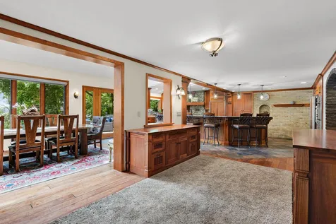 365 Pleasant View Road Chanhassen MN 55317