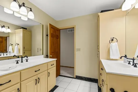 365 Pleasant View Road Chanhassen MN 55317