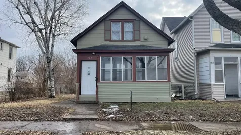 904 Jessamine Avenue E Saint Paul MN 55106