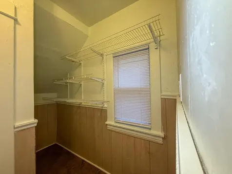 904 Jessamine Avenue E Saint Paul MN 55106