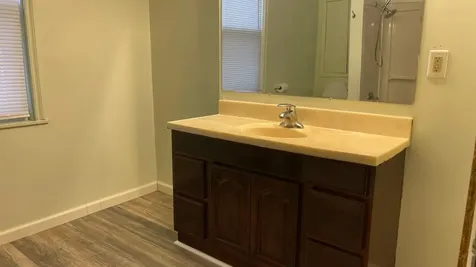 904 Jessamine Avenue E Saint Paul MN 55106