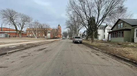 904 Jessamine Avenue E Saint Paul MN 55106