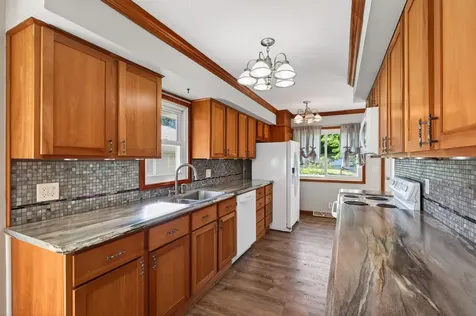 7846 Gresham Lane S Cottage Grove MN 55016