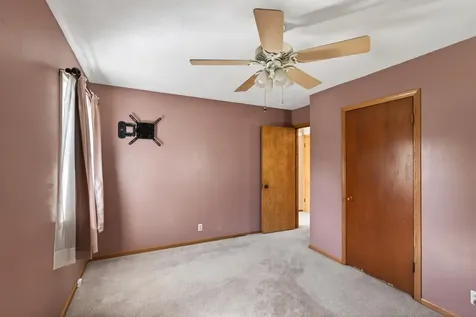 7846 Gresham Lane S Cottage Grove MN 55016
