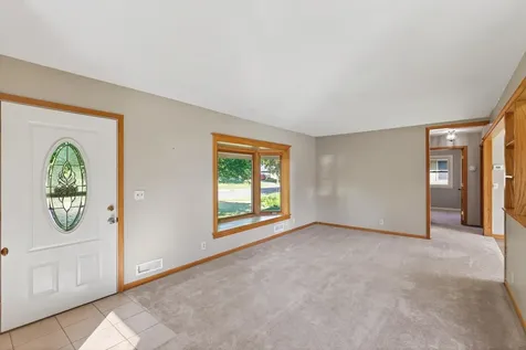 7846 Gresham Lane S Cottage Grove MN 55016