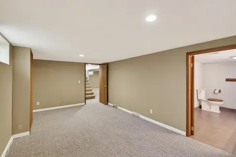 7846 Gresham Lane S Cottage Grove MN 55016