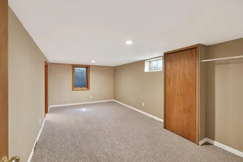 7846 Gresham Lane S Cottage Grove MN 55016