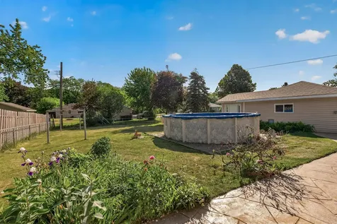 7846 Gresham Lane S Cottage Grove MN 55016