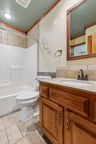 21030 W Linwood Drive NE Wyoming MN 55079