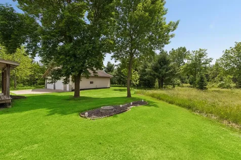 21030 W Linwood Drive NE Wyoming MN 55079