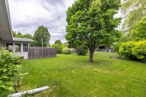 501 23rd Avenue S Fargo ND 58103