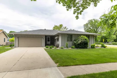 501 23rd Avenue S Fargo ND 58103