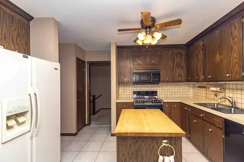 501 23rd Avenue S Fargo ND 58103
