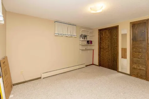 501 23rd Avenue S Fargo ND 58103
