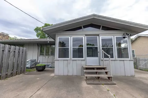 501 23rd Avenue S Fargo ND 58103