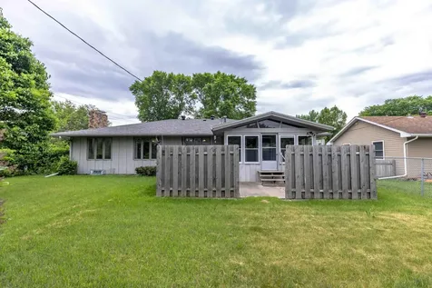501 23rd Avenue S Fargo ND 58103