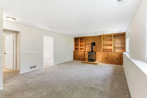 2176 Leyland Alcove Woodbury MN 55125