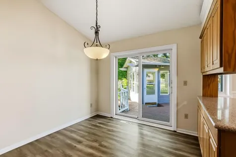 2176 Leyland Alcove Woodbury MN 55125