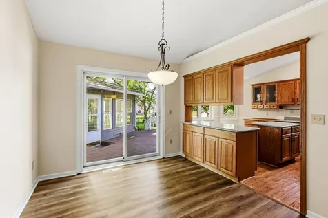 2176 Leyland Alcove Woodbury MN 55125