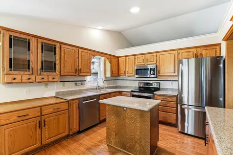 2176 Leyland Alcove Woodbury MN 55125