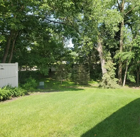 4504 Laramie Trail Minnetonka MN 55345
