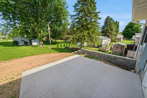 244 Gold Street S Wykoff MN 55990