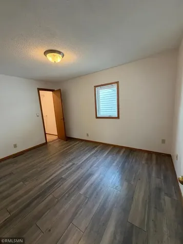 607 1st Avenue E Shakopee MN 55379