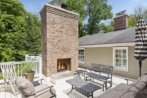 60 Myrtlewood Road Wayzata MN 55391